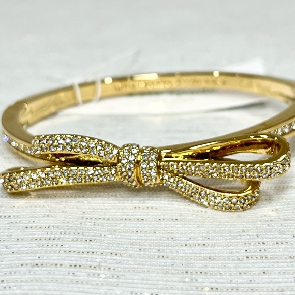 Nwt - Kate Spade NY Gold Tone Pave Tied Up Bow Bangle Bracelet - Picture 1 of 8
